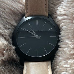 Light tan MK watch
